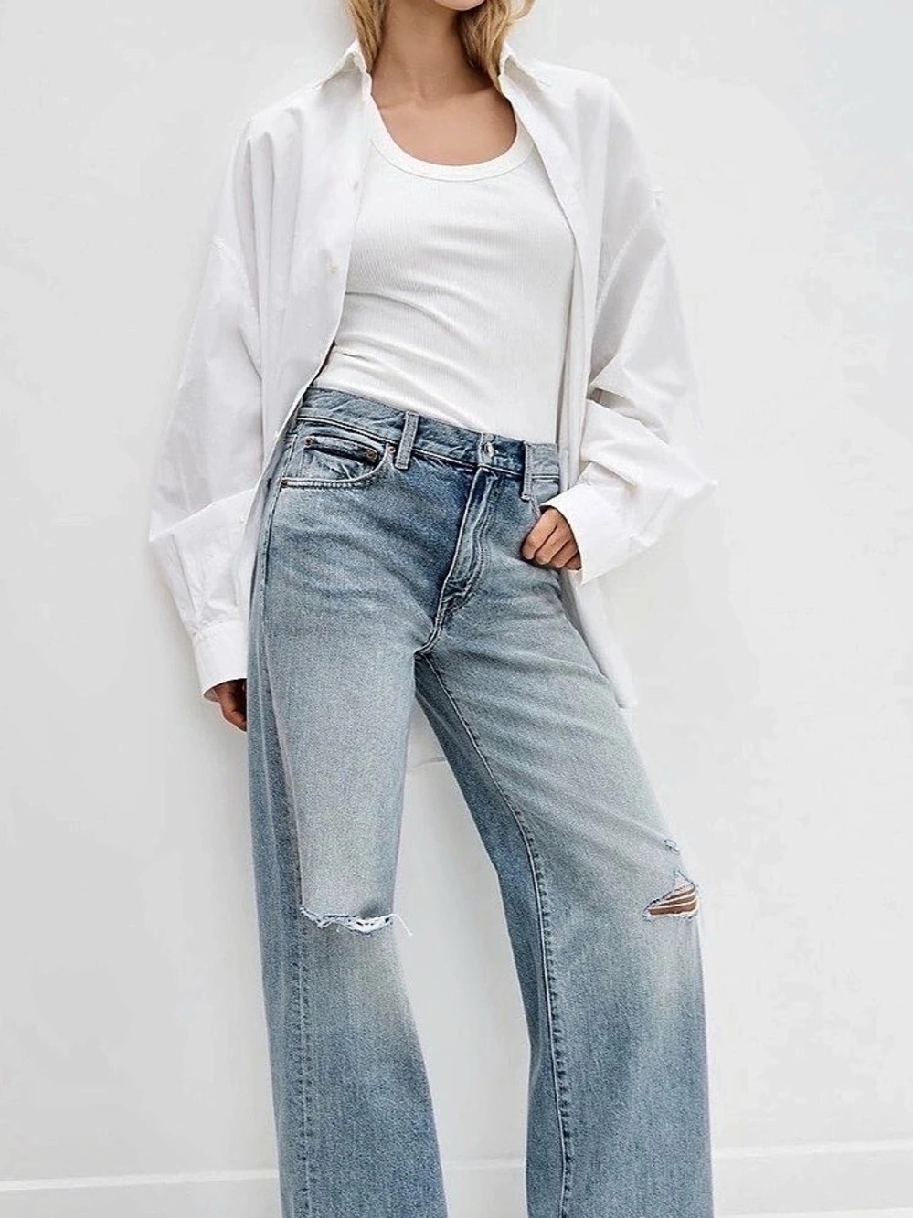 Pistola Jeans with rips Wide Leg Distressed Jeans in Blue Size 24